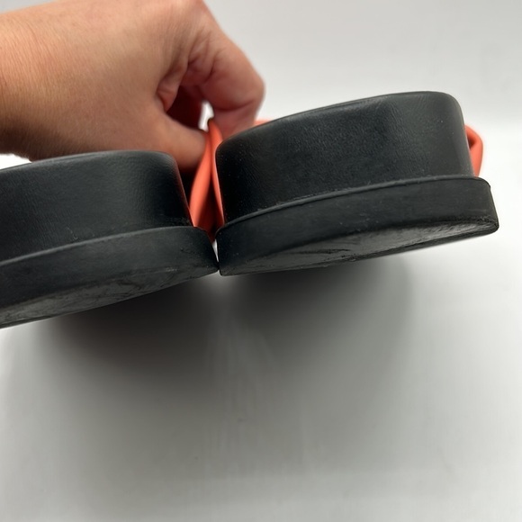 A New Day Orange Twist Black Flat Summer Sandals Size 8.5 - Picture 6 of 9